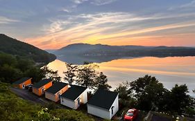 Knotty Pine Cottages